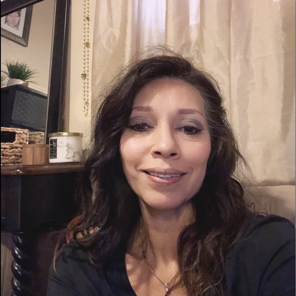 Meet your Posher, Maria